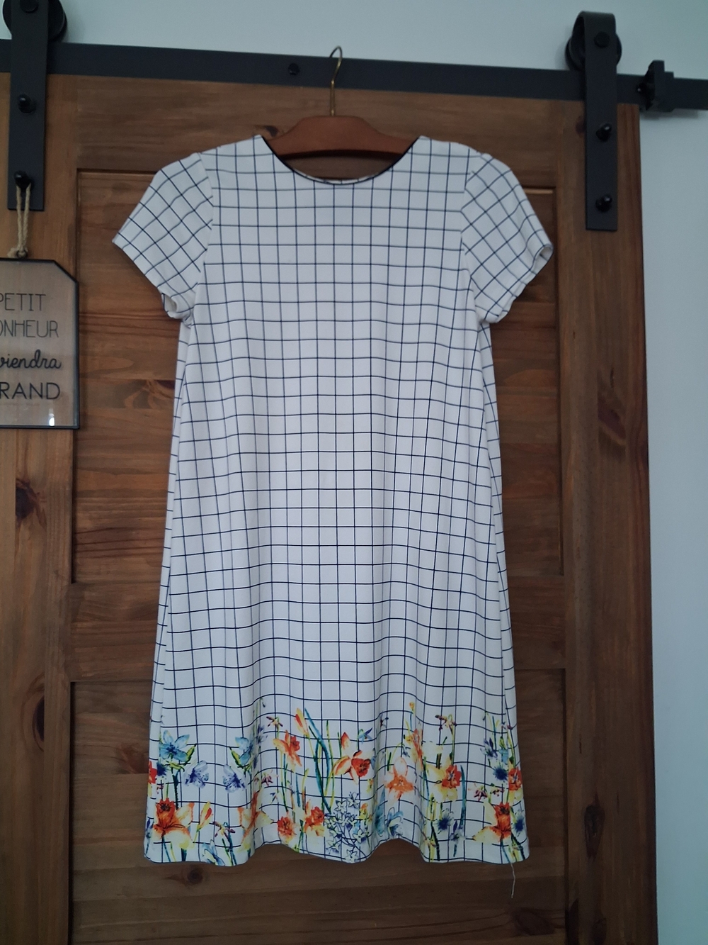 Dex Dress White Grid Short-Sleeve Dress with Floral Hem XL